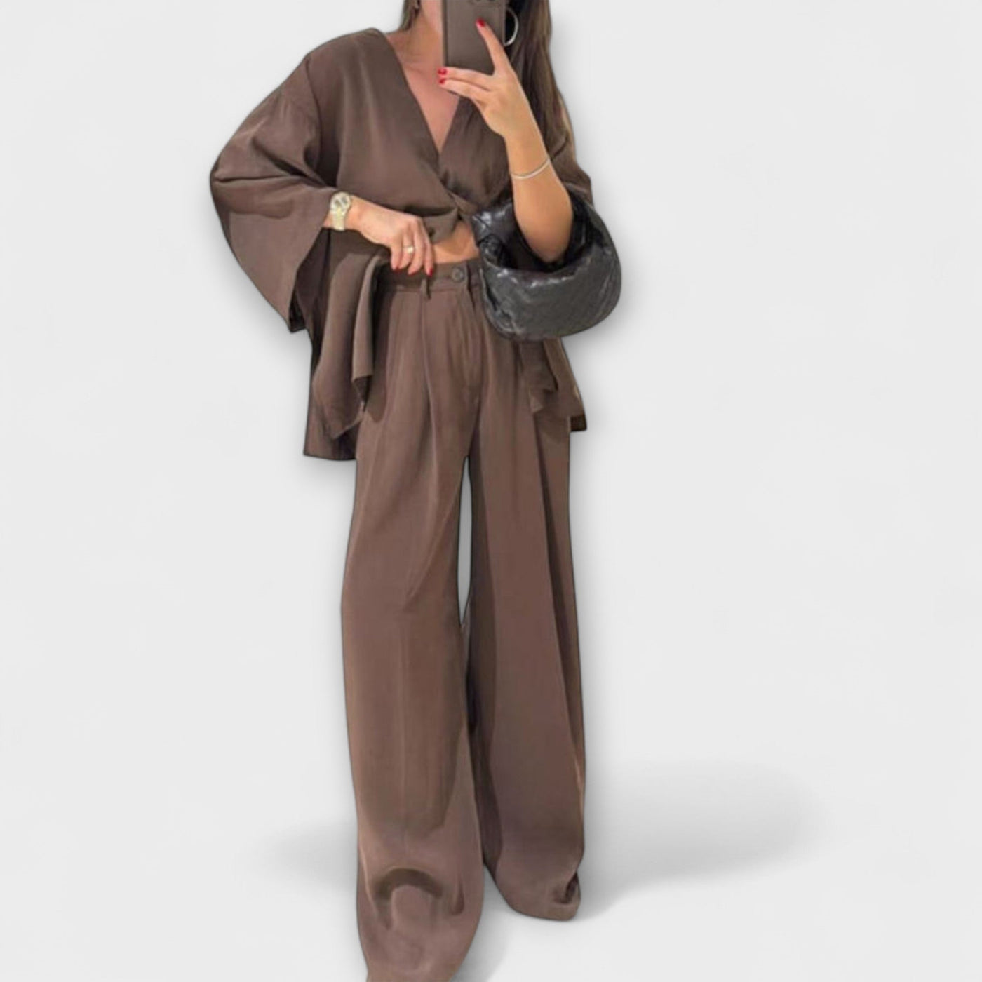 Jacqueline - Top i pantalons casuals amb escot en V