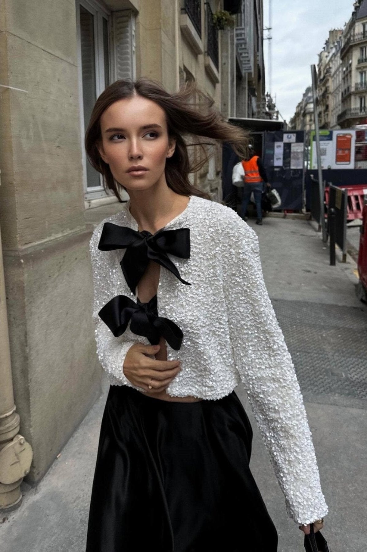 Noria™ | Blusa moderna i elegant amb detalls de llaç